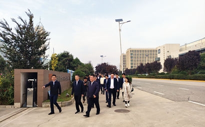團(tuán)市委、市貿(mào)促會、市青企協(xié)一行到工投集團(tuán)涇河產(chǎn)業(yè)園考察交流